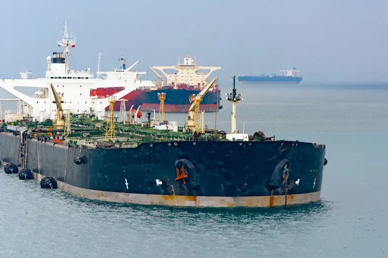Floating Storage Unit for marine fuel distribution in Indonesia